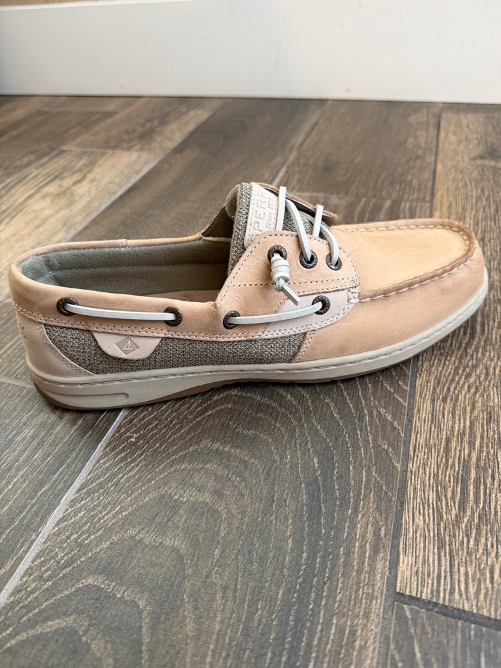 NWOT Sperry Top-Sider Women’s Rosefish 3-Eye Brown Leather Boat Shoe—10 - Picture 5 of 13